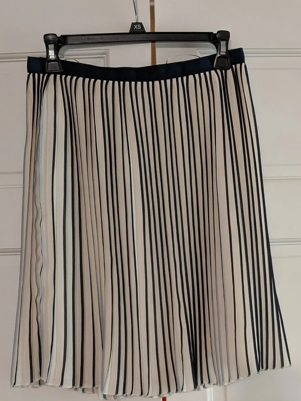 J.Crew Navy & Cream Vertical Stripe PNautical Preppy Pleated Striped Misi Skirt